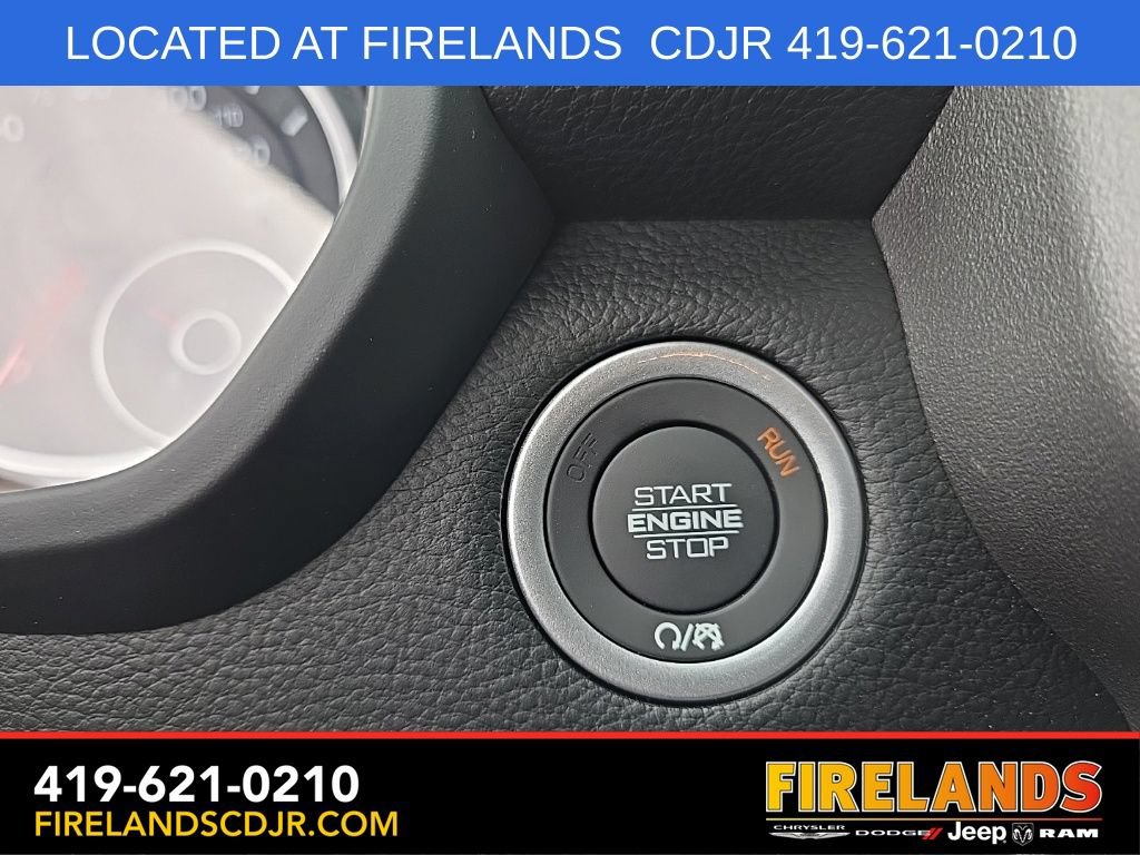 New 2026 RAM 1500 4x4 Crew Cab image 20