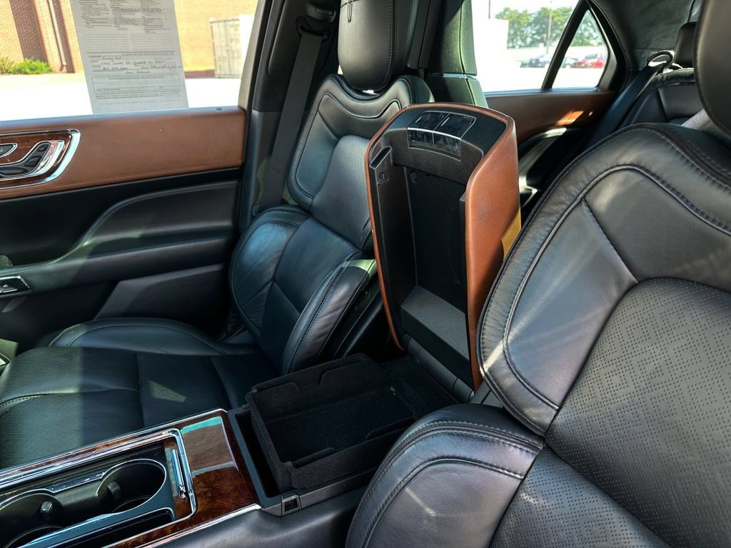 Used 2017 Lincoln Continental Black Label w/ Rear-seat Package AWD/4WD image 24