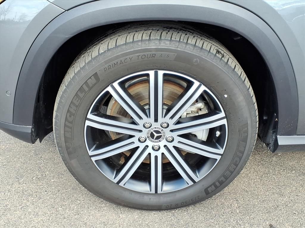 Certified 2025 Mercedes-Benz GLE 450 4MATIC image 10