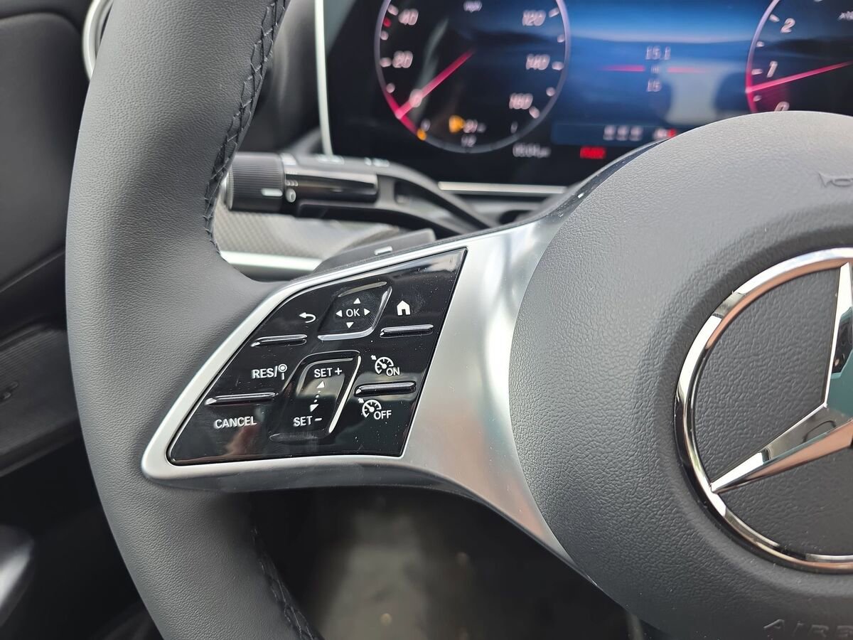 New 2026 Mercedes-Benz C 300 4MATIC Sedan image 17