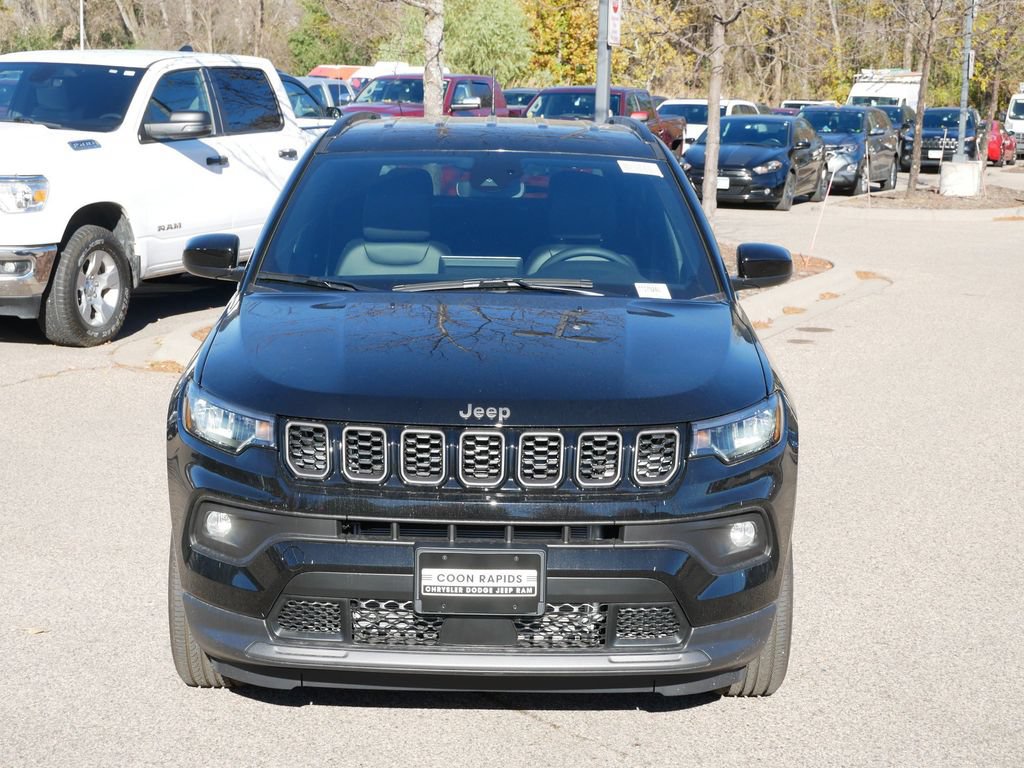 New 2026 Jeep Compass Latitude AWD/4WD image 18