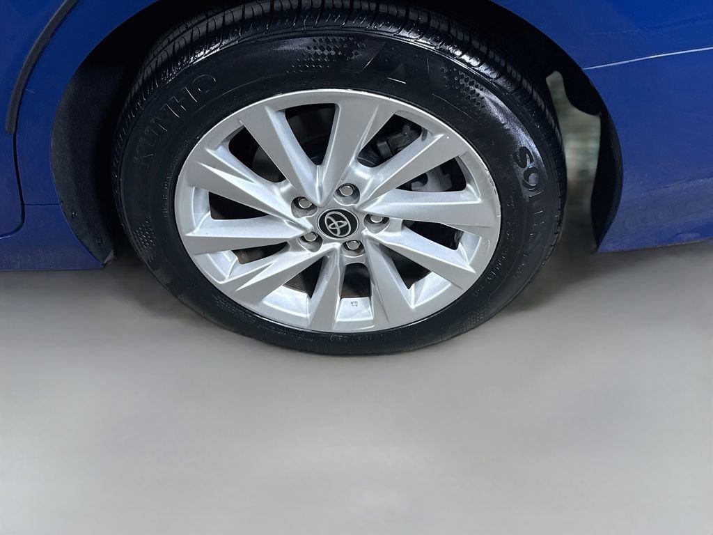 Used 2023 Toyota Camry LE FWD image 29