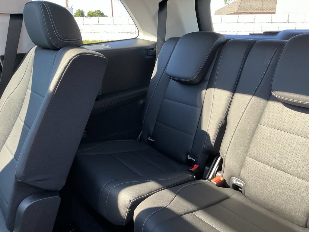 New 2026 Mercedes-Benz GLS 450 4MATIC image 24