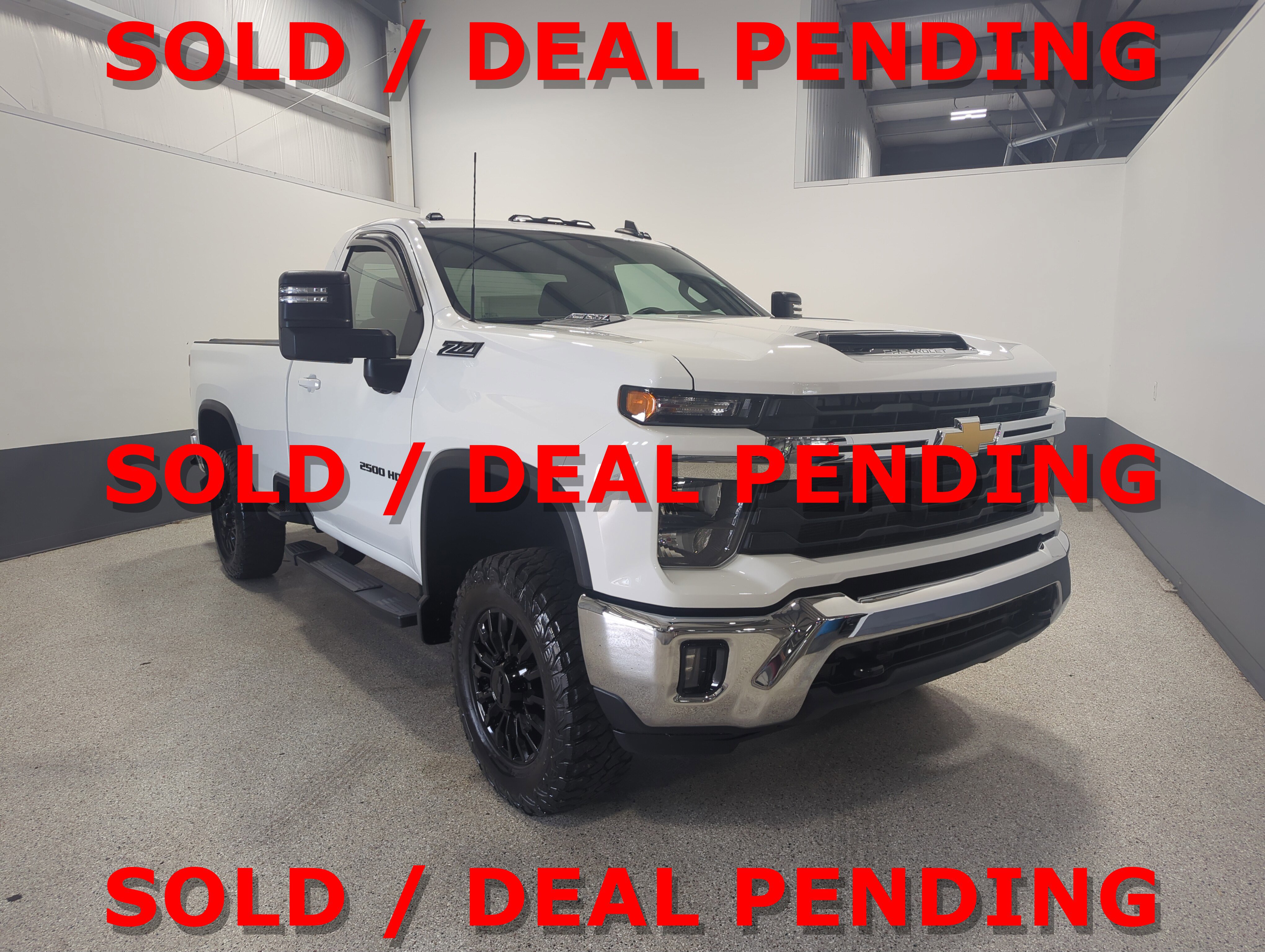 Used 2024 Chevrolet Silverado 2500 LT w/ Convenience Package
