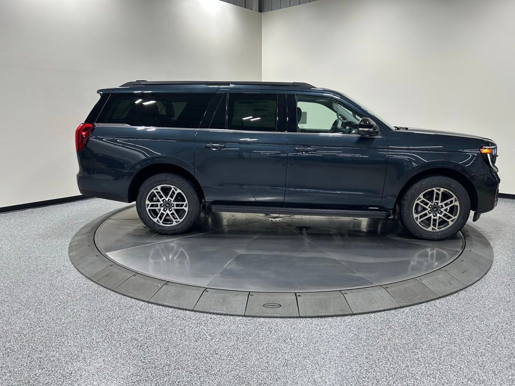 New 2025 Ford Expedition Max Active image 4