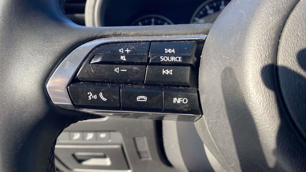 Used 2024 MAZDA MAZDA3 s image 18
