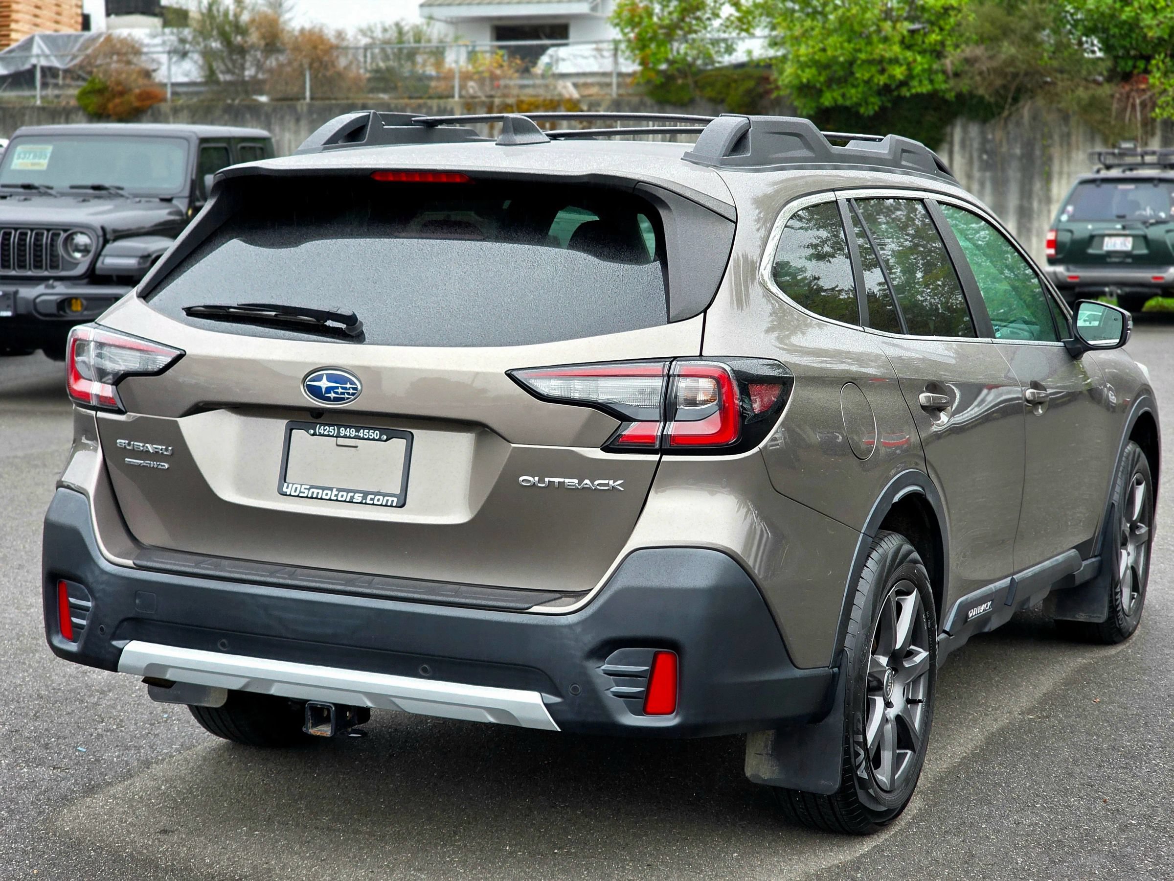Used 2022 Subaru Outback Limited AWD/4WD image 11