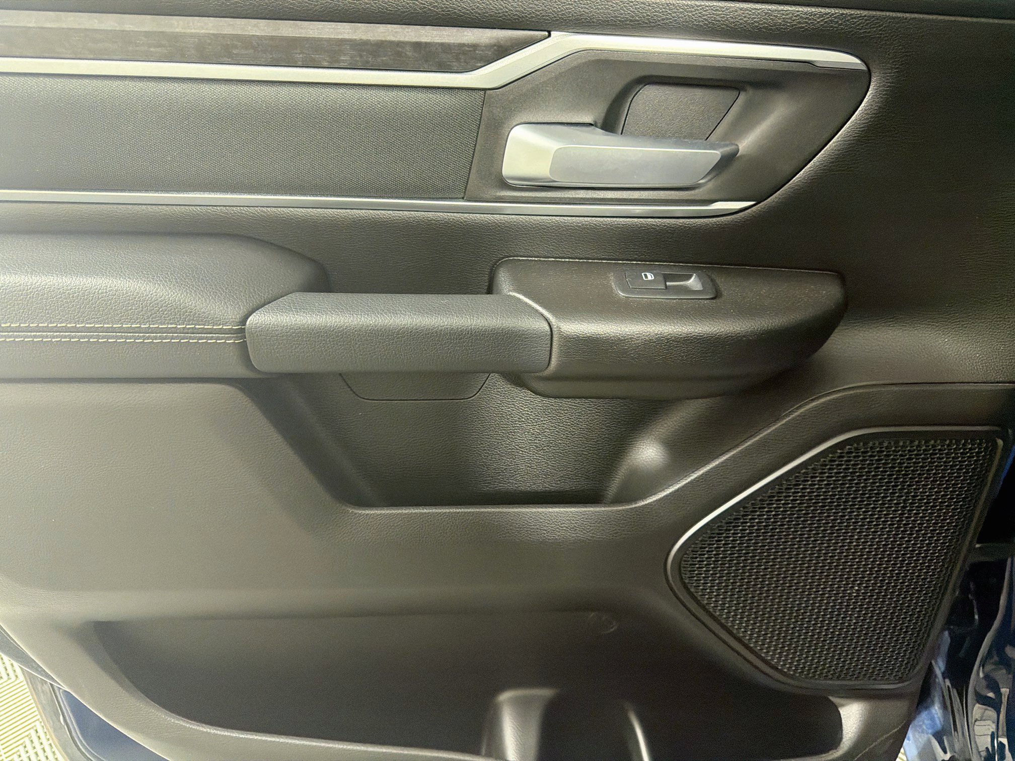 Used 2023 RAM 1500 Big Horn AWD/4WD image 25