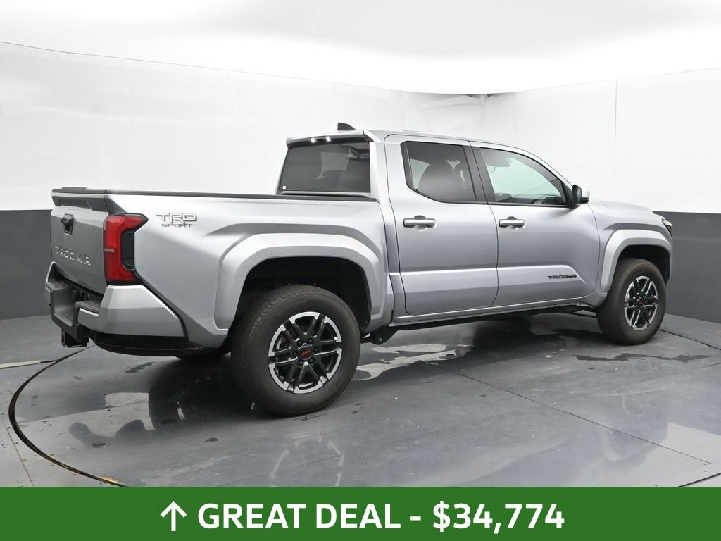 Used 2024 Toyota Tacoma TRD Sport RWD image 4