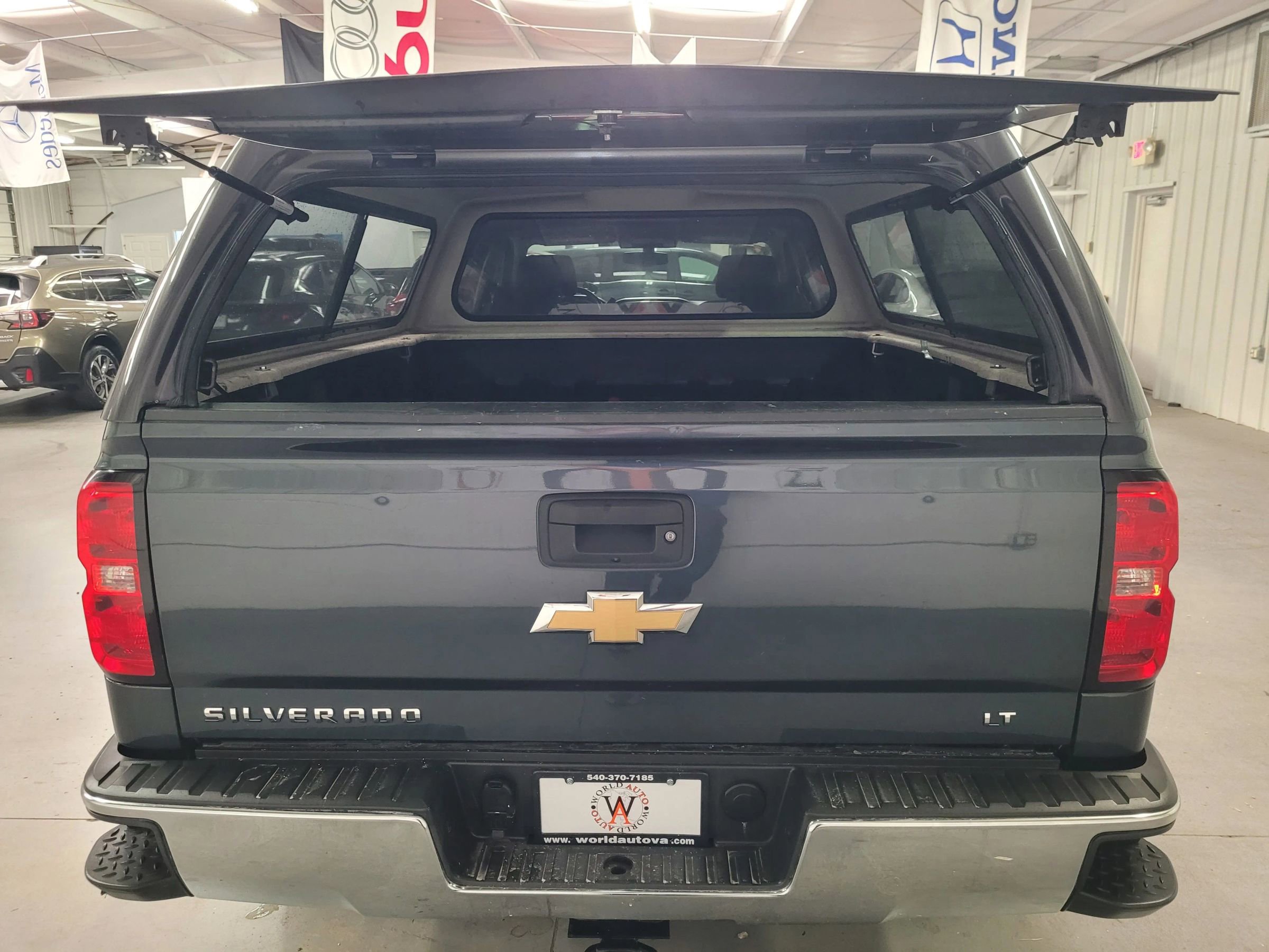 Used 2018 Chevrolet Silverado 1500 LT image 35