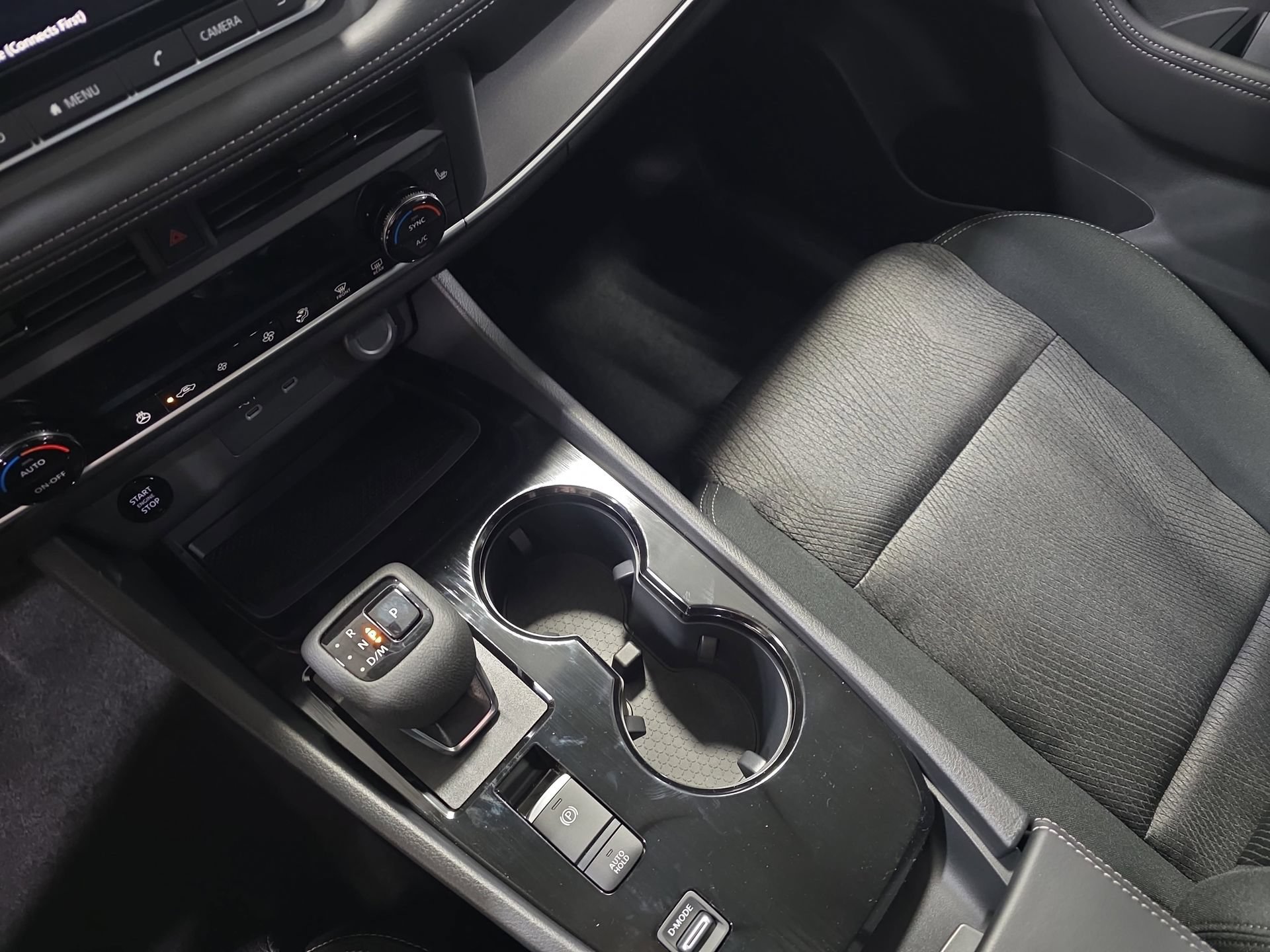 New 2026 Nissan Rogue SV w/ Cold Weather Package FWD image 25