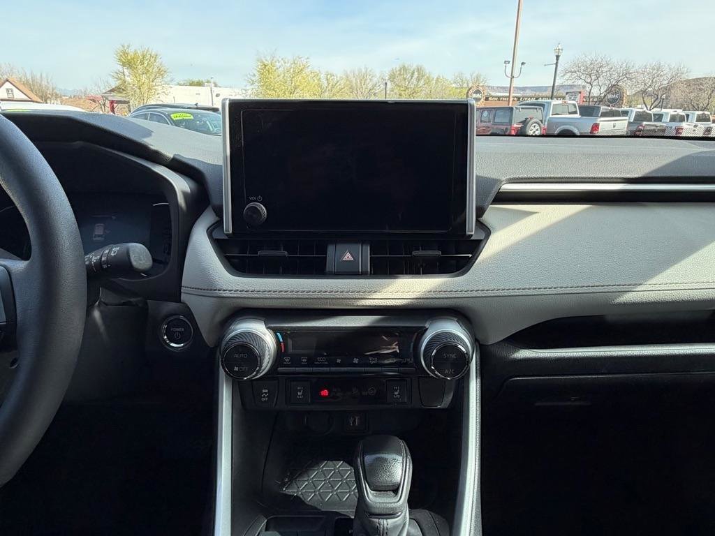 Used 2024 Toyota RAV4 XLE w/ Weather Package image 15