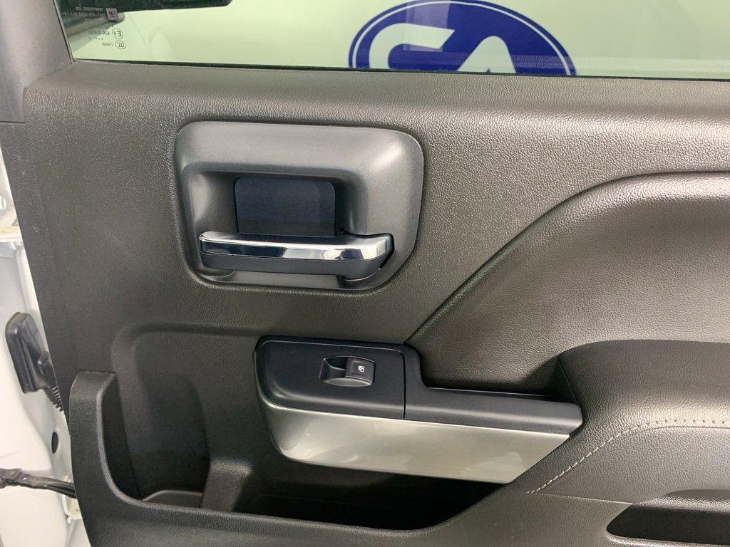 Used 2018 Chevrolet Silverado 1500 LT w/ Texas Edition image 37