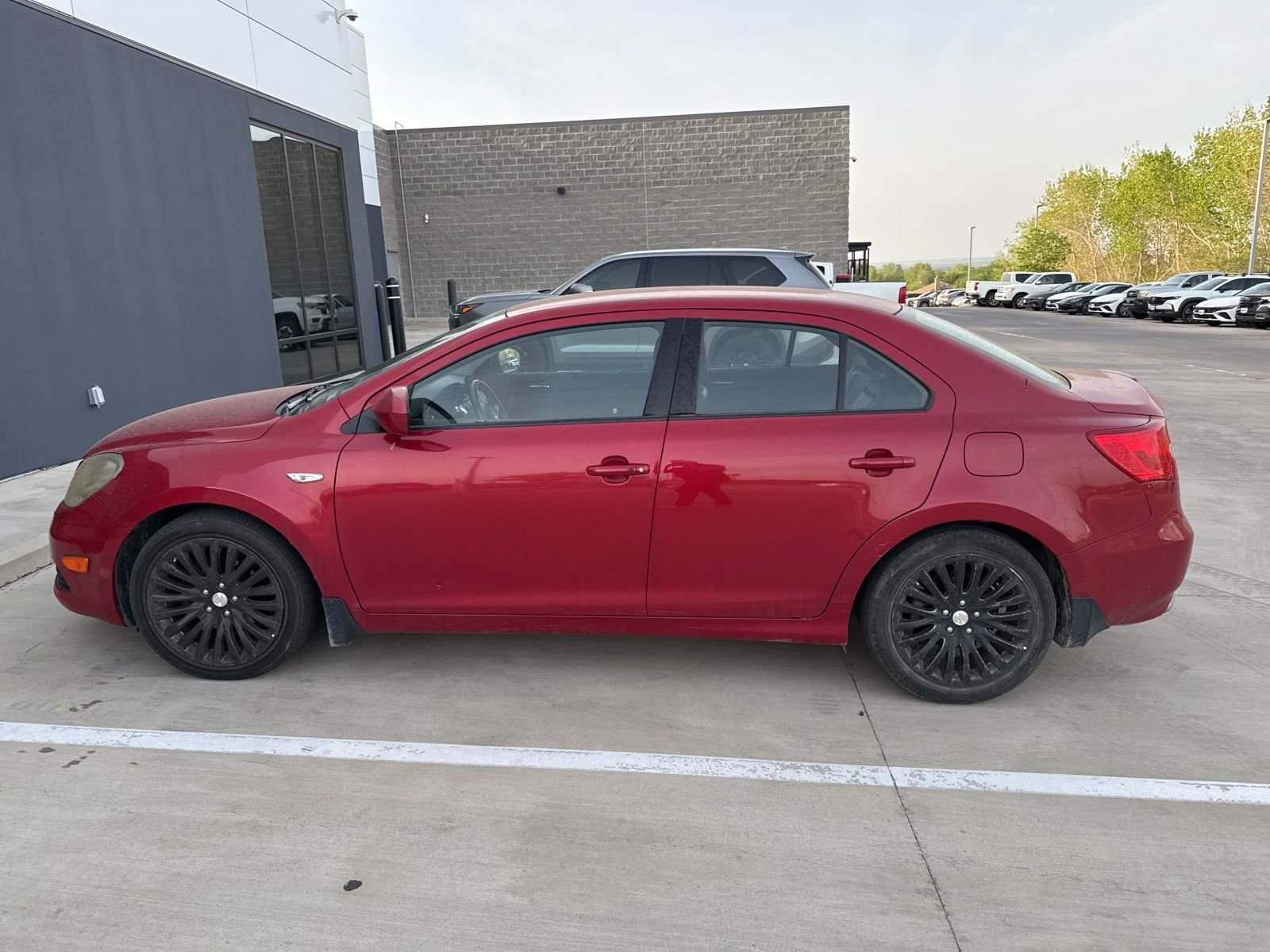 Used 2012 Suzuki Kizashi SE image 8