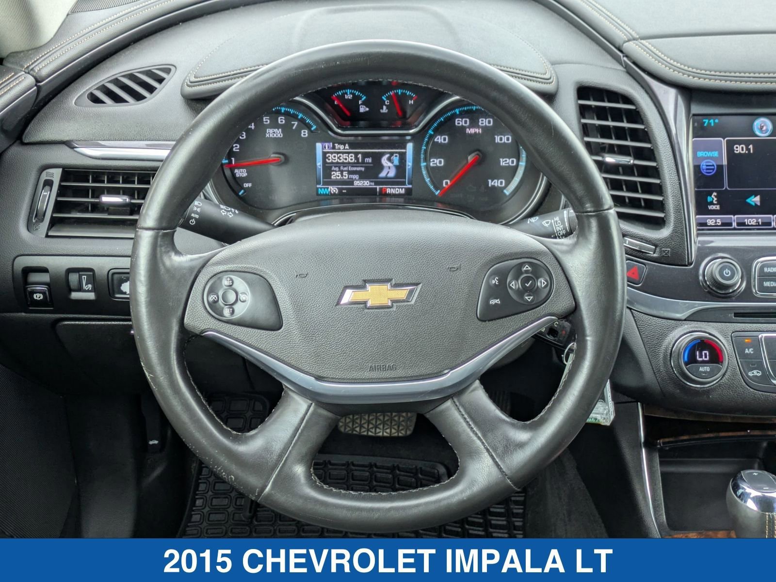 Used 2015 Chevrolet Impala LT w/ Convenience Package image 16