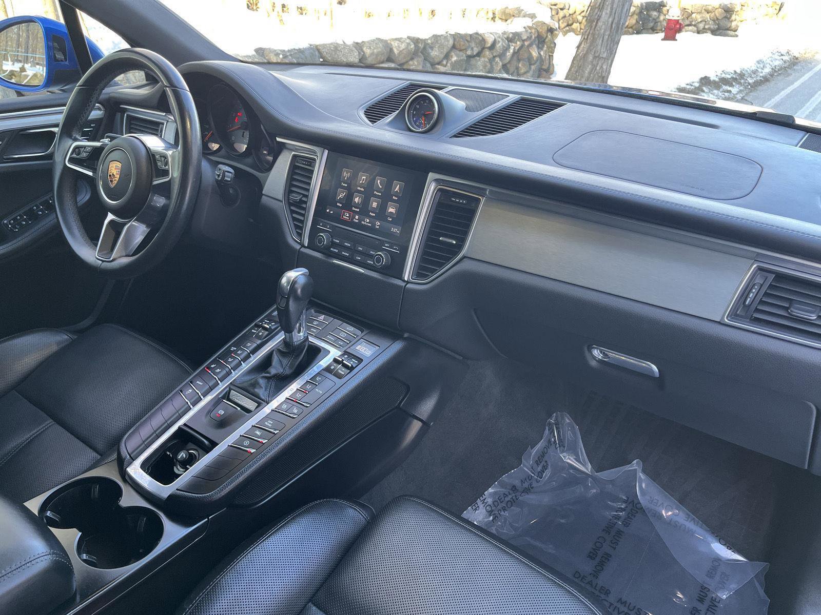 Used 2017 Porsche Macan S image 38