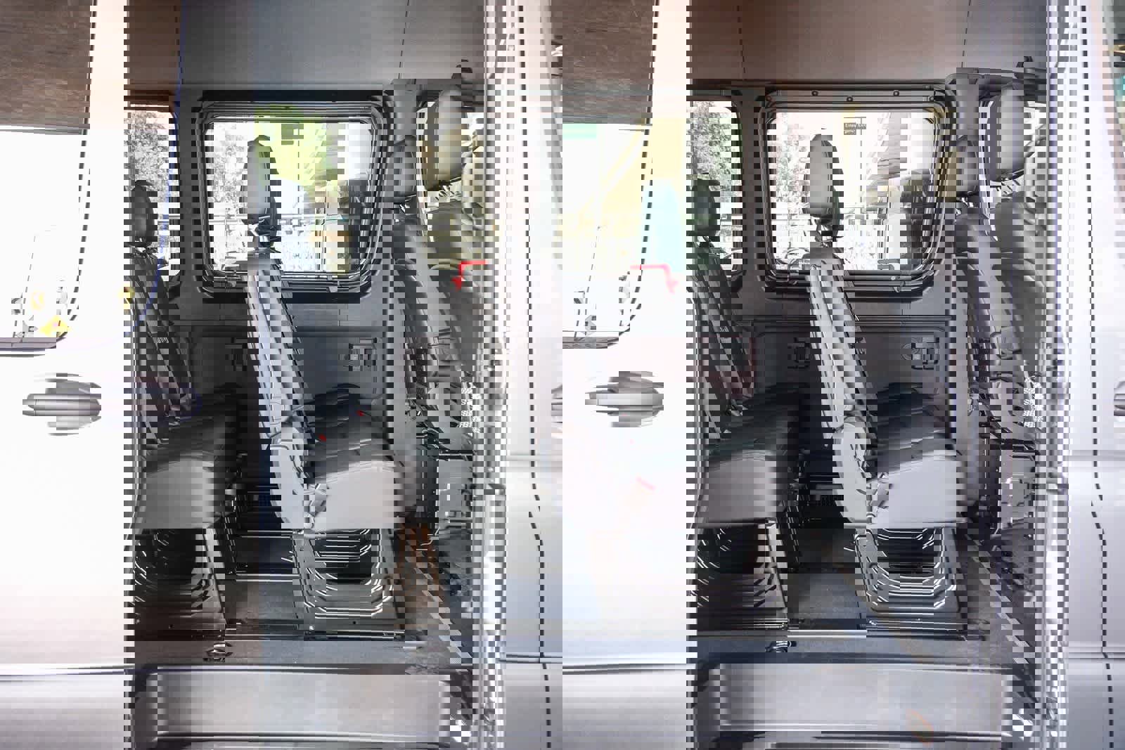 Used 2024 Mercedes-Benz Sprinter 2500 image 18