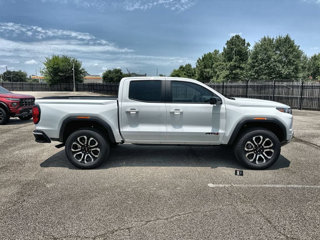 New 2026 GMC Canyon AT4 w/ Technology Plus Package AWD/4WD image 10