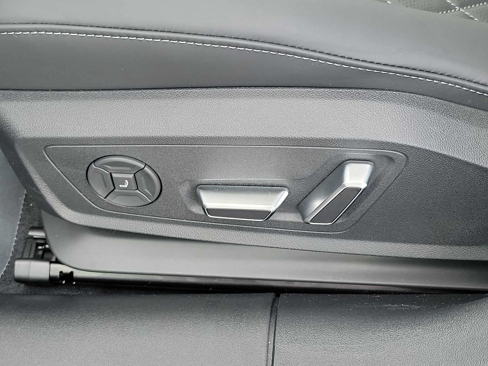 New 2026 Audi A6 Prestige AWD/4WD image 15