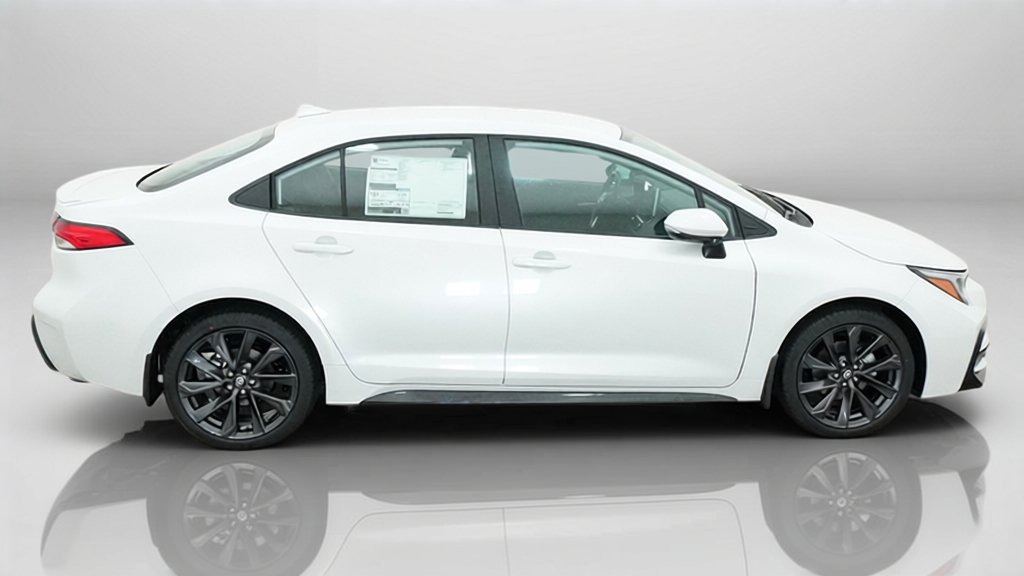 New 2027 Toyota Corolla SE FWD image 7