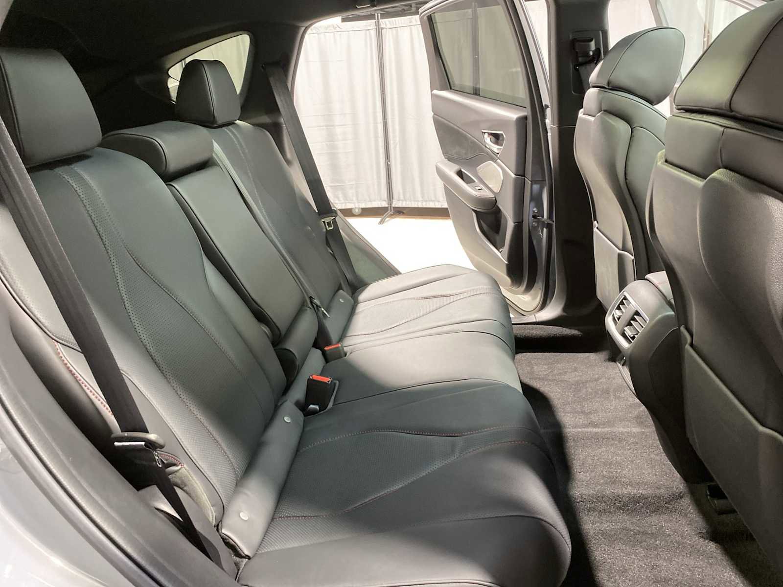 Used 2025 Acura RDX A-Spec image 13