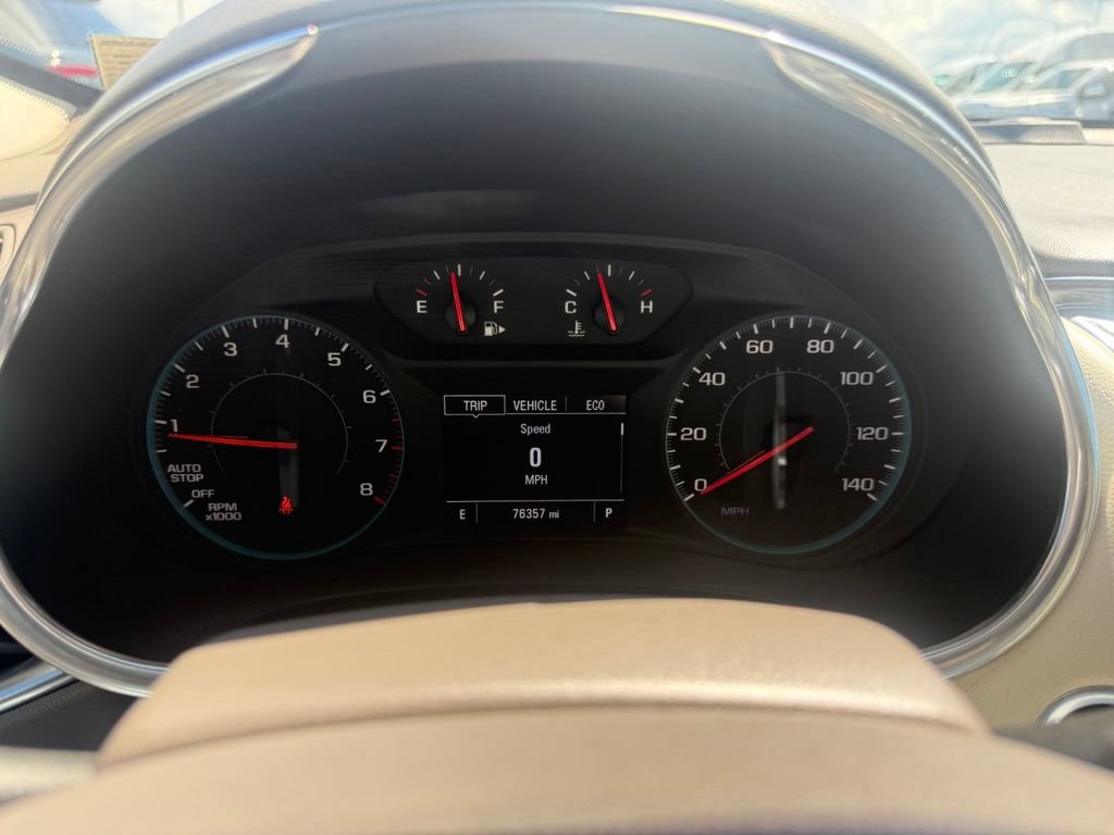 Used 2021 Chevrolet Malibu LT w/ Leather Package FWD image 22