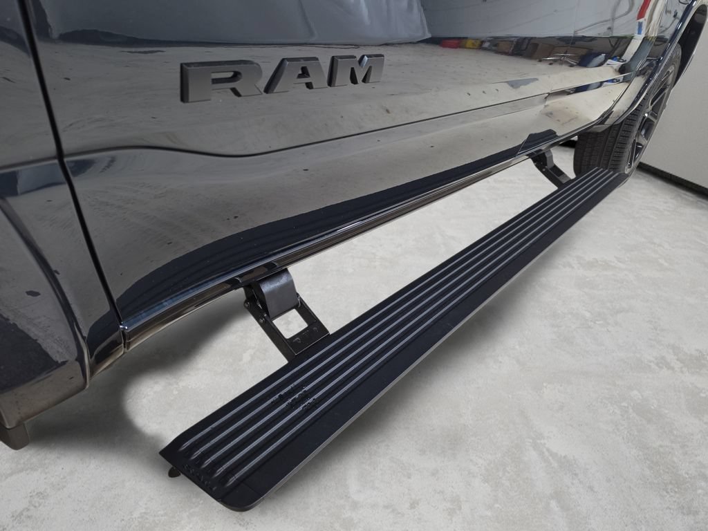 New 2027 RAM 1500 Laramie w/ Night Edition AWD/4WD image 31