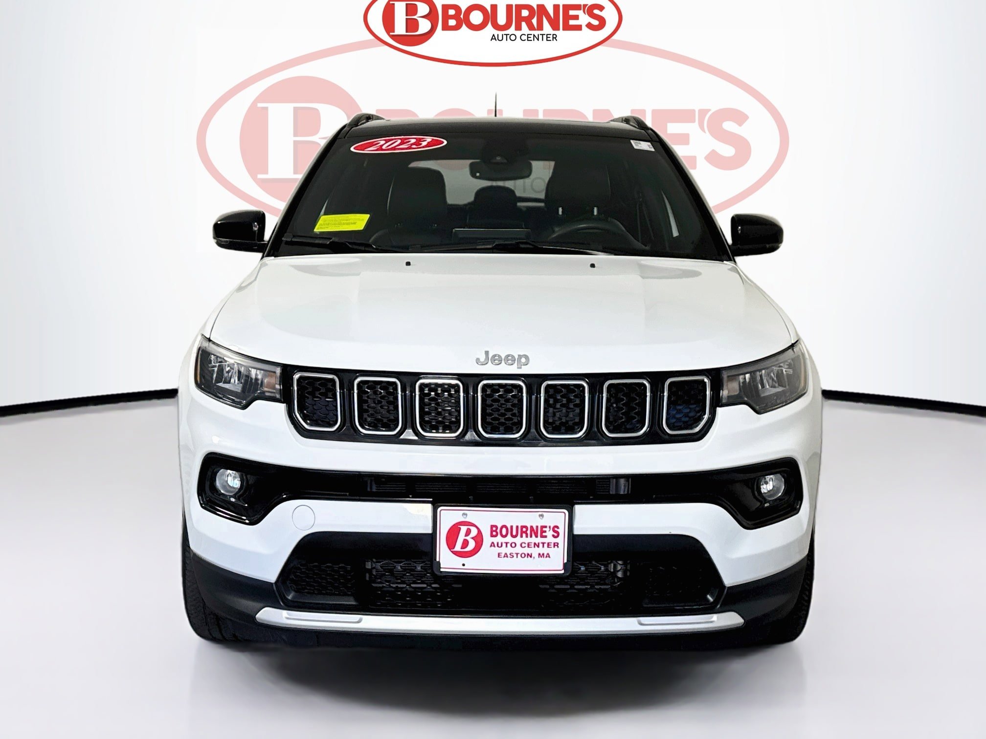 Used 2023 Jeep Compass Limited w/ Elite Group AWD/4WD image 6