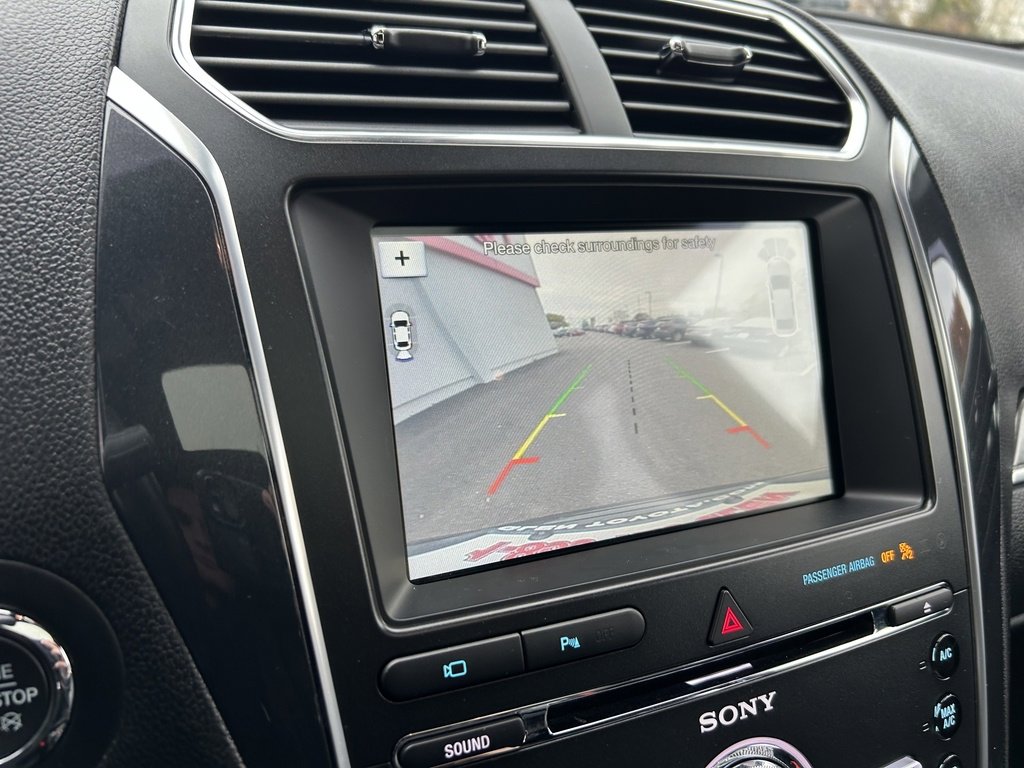 Used 2018 Ford Explorer Sport w/ Equipment Group 401A image 27