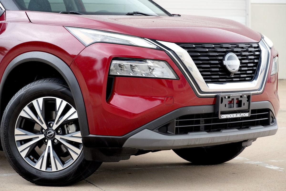 Used 2023 Nissan Rogue SV FWD image 16