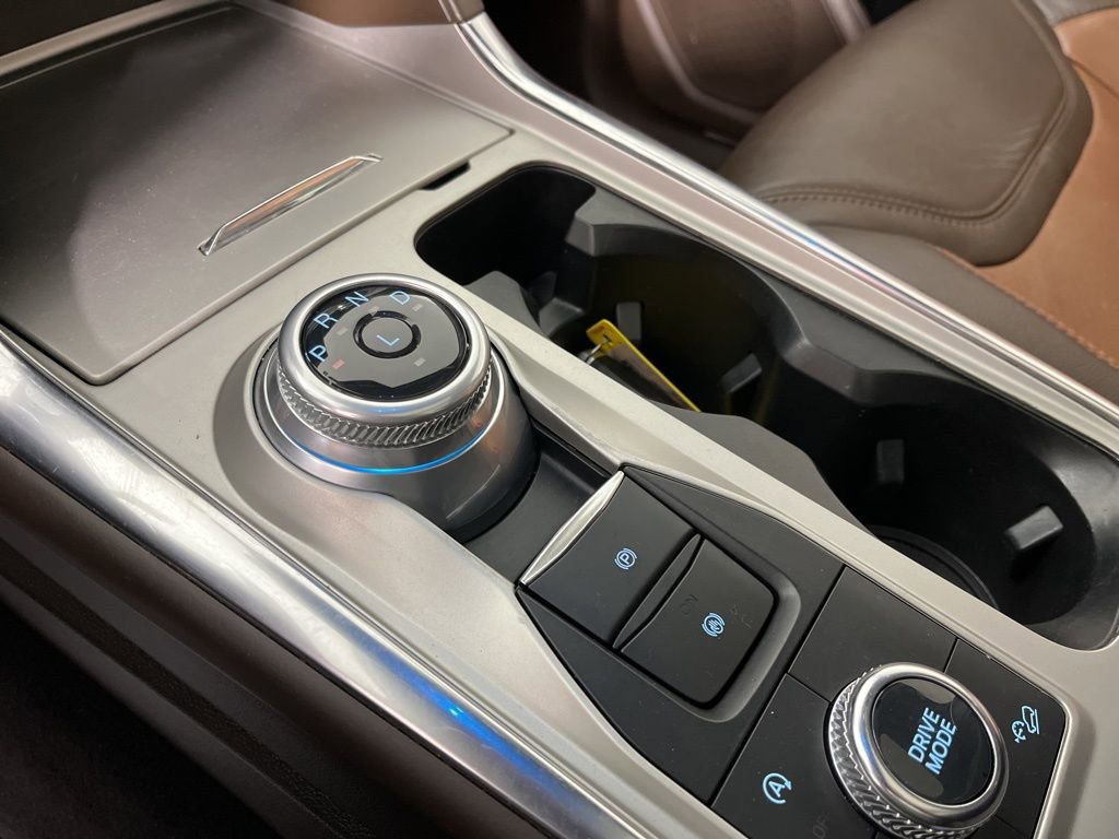 Used 2022 Ford Explorer King Ranch w/ Technology Package image 32