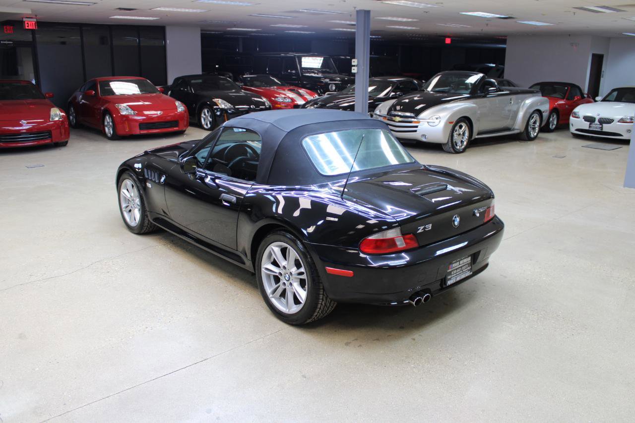 Used 2001 BMW Z3 3.0i image 9