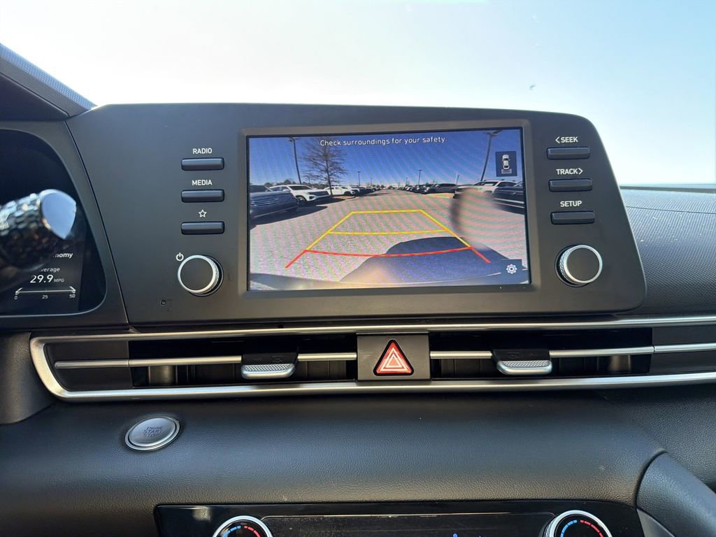 Used 2023 Hyundai Elantra SEL image 27