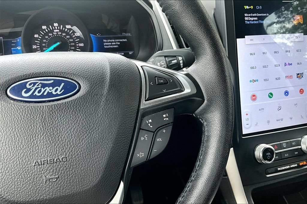 Used 2024 Ford Edge SEL AWD/4WD image 12