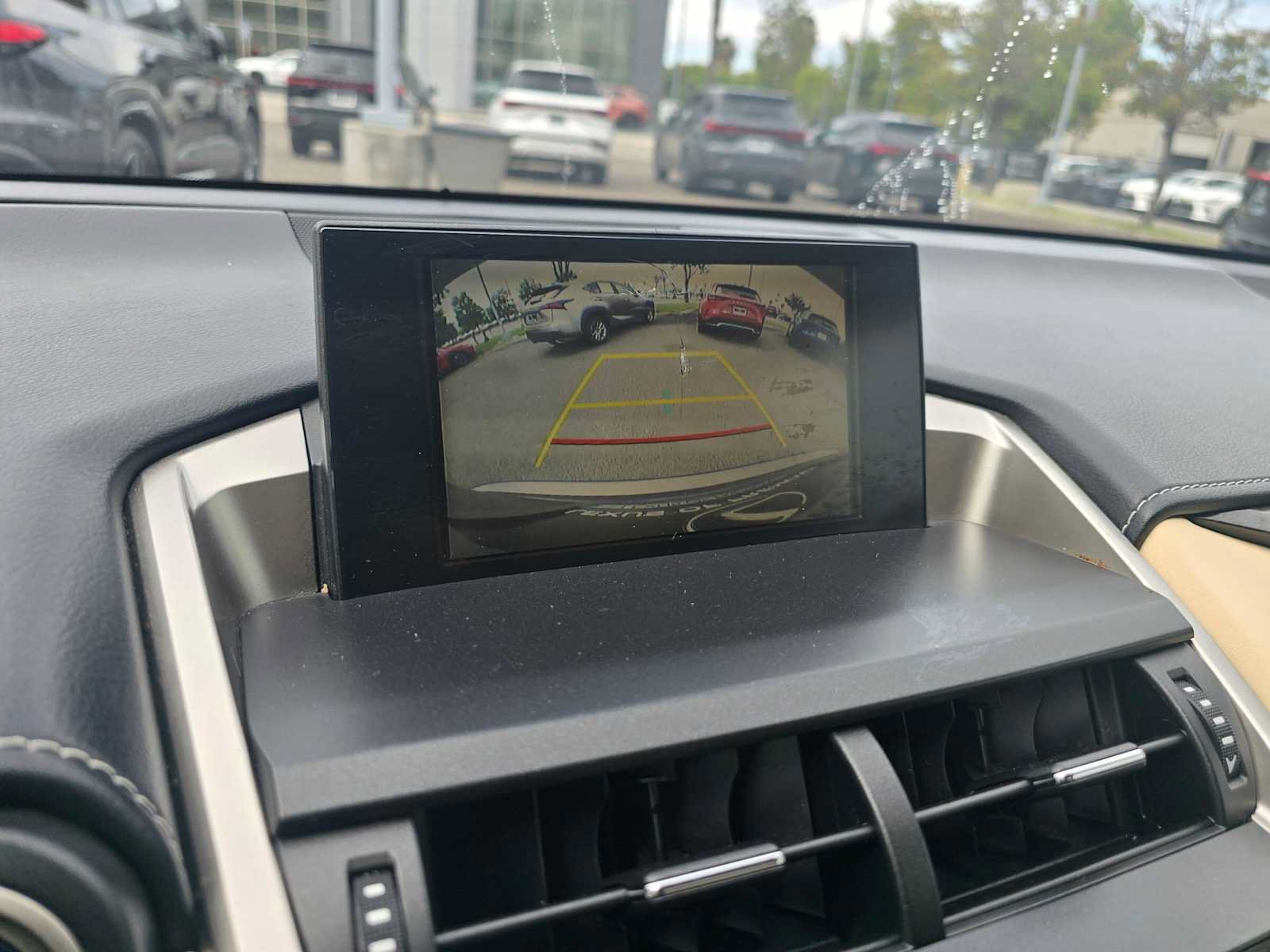 Used 2015 Lexus NX 300h FWD w/ Premium Package image 29