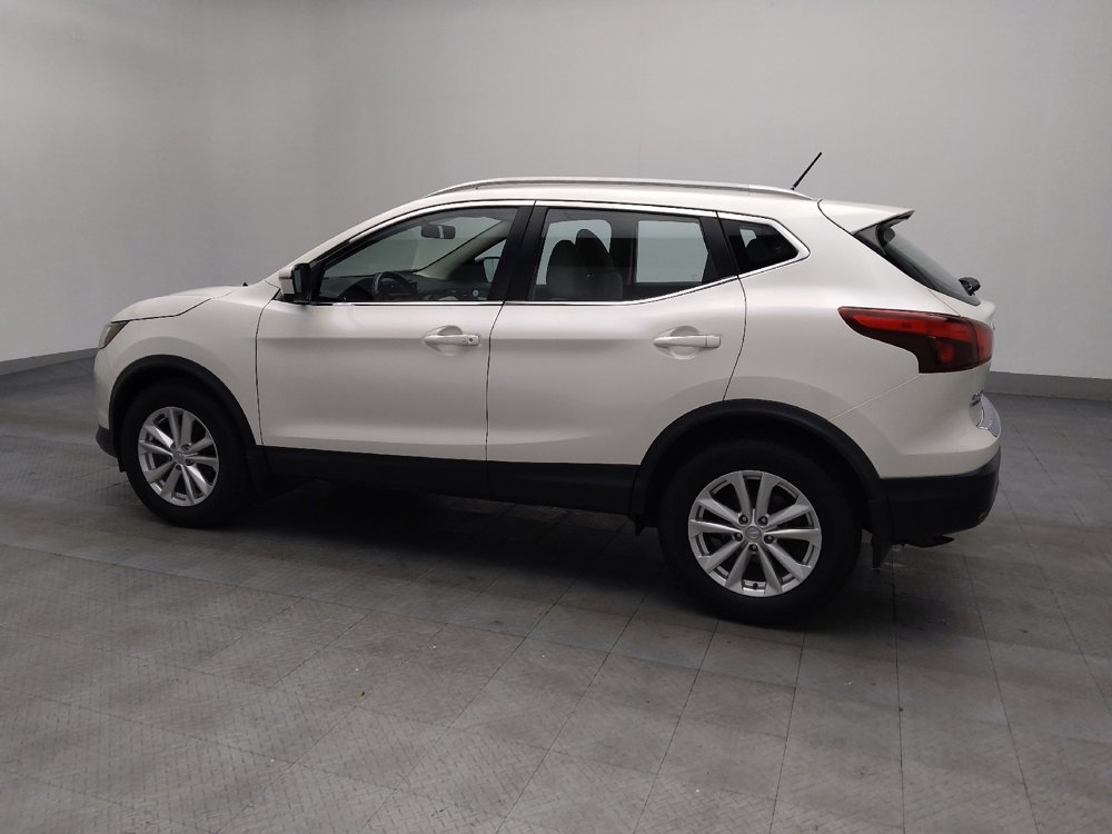 Used 2018 Nissan Rogue Sport SV w/ SV Technology Package image 3