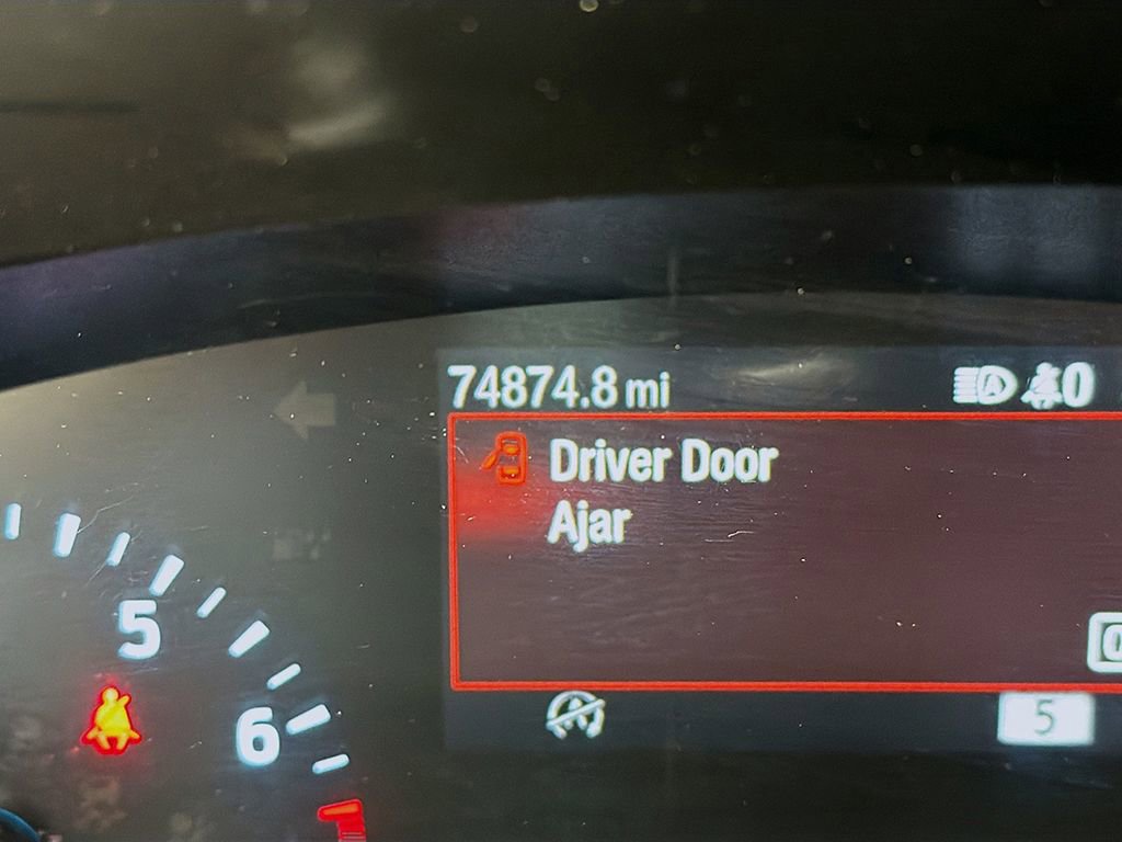 Used 2022 Ford Escape SE image 31