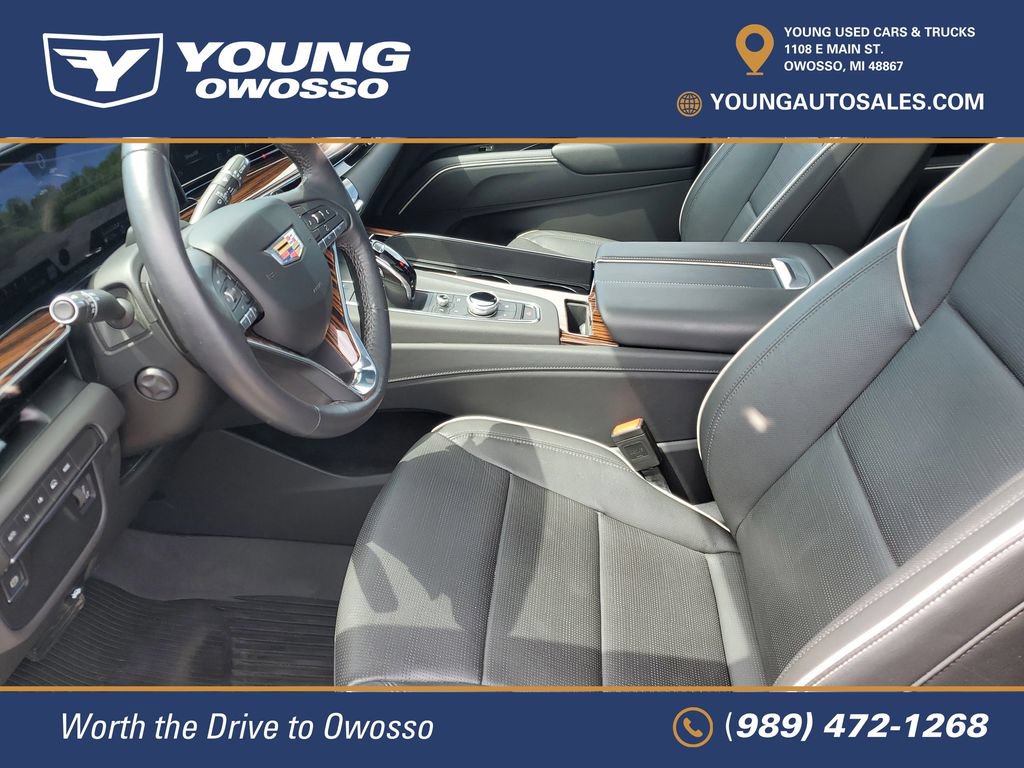 Certified 2024 Cadillac Escalade Premium Luxury w/ LPO, Floor Liner Package AWD/4WD image 8