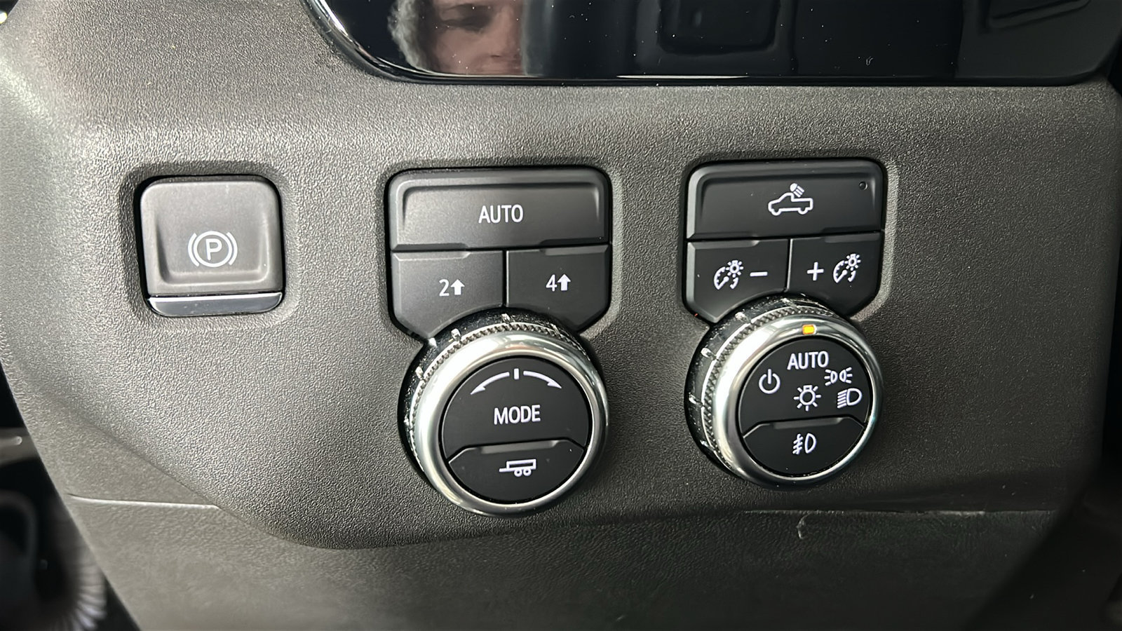 Used 2023 GMC Sierra 1500 Elevation AWD/4WD image 23