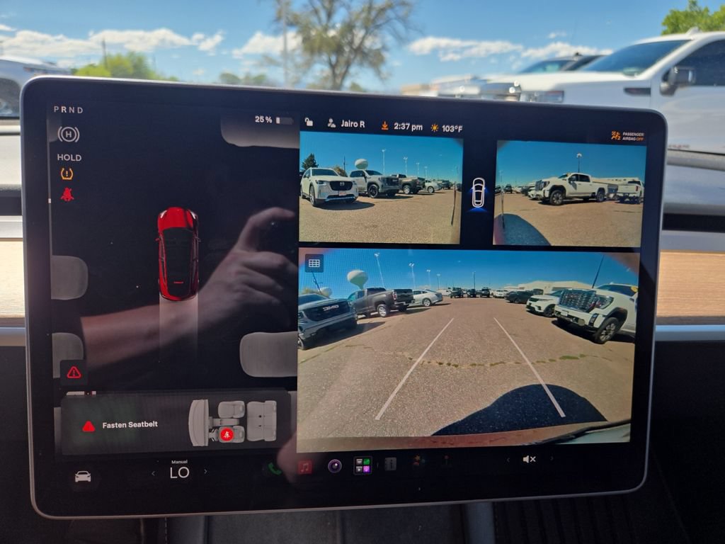 Used 2024 Tesla Model Y Long Range AWD/4WD image 25