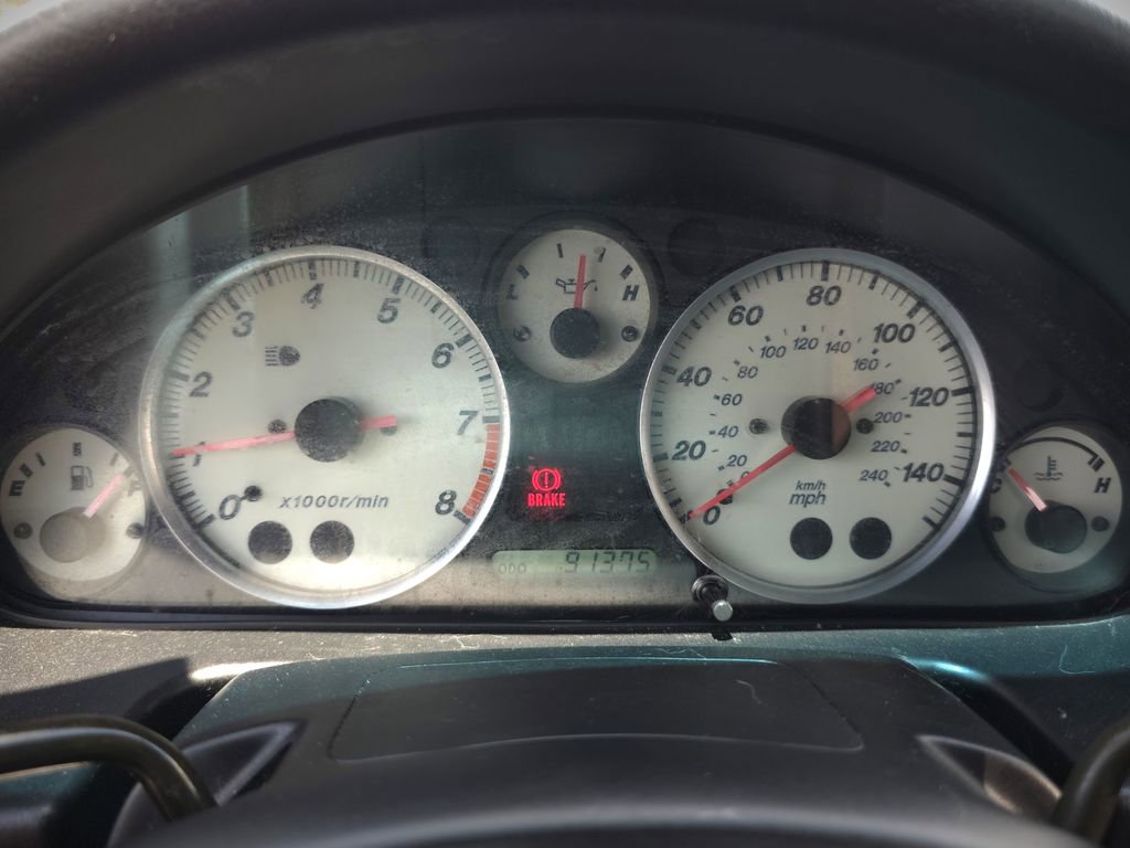 Used 2003 MAZDA MX-5 Miata image 19