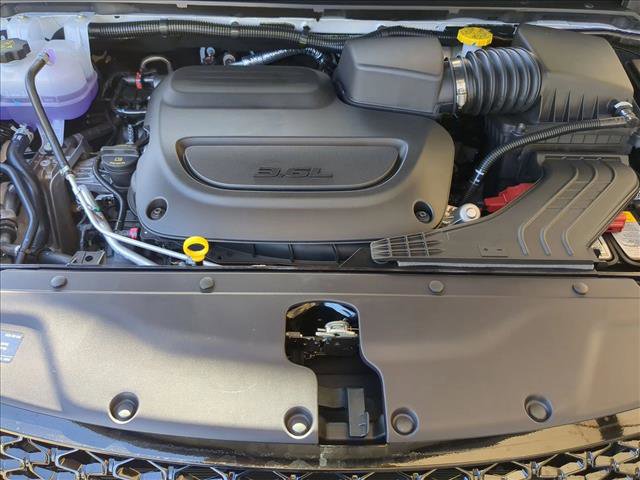 New 2026 Chrysler Pacifica Select image 16