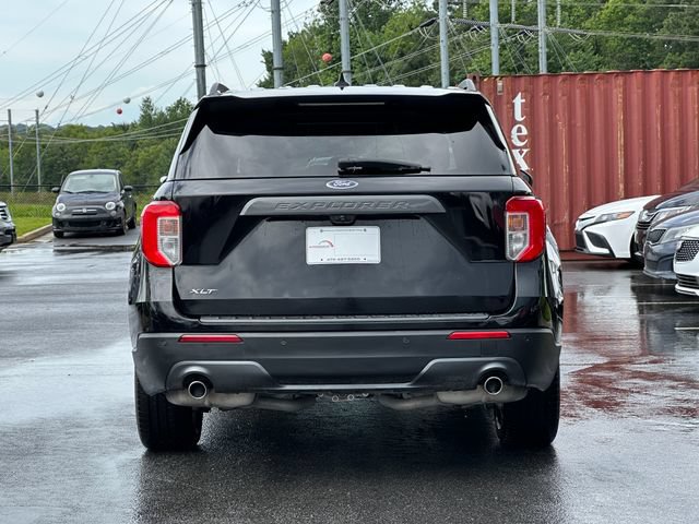 Used 2022 Ford Explorer XLT w/ Equipment Group 202A RWD image 4