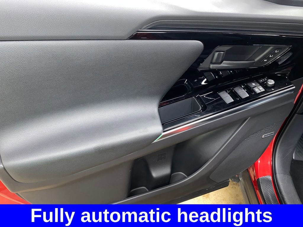 Used 2023 Subaru Solterra AWD image 10