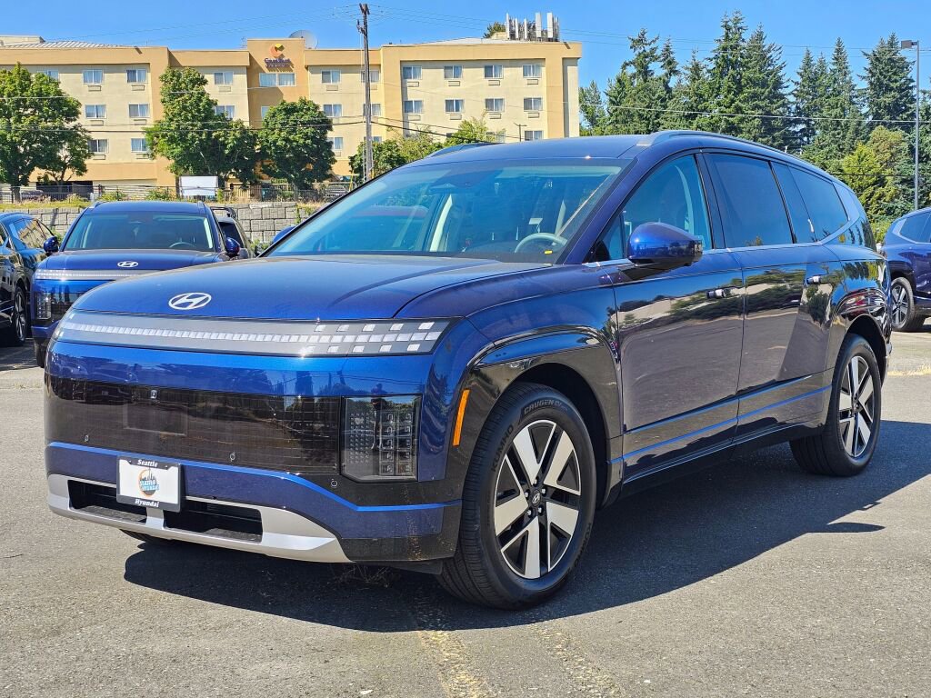 New 2026 Hyundai Ioniq 9 SEL image 3