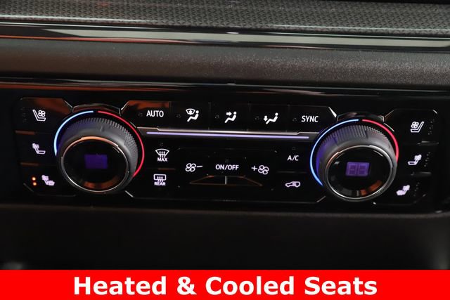 Used 2025 Chevrolet Silverado 2500 ZR2 AWD/4WD image 4
