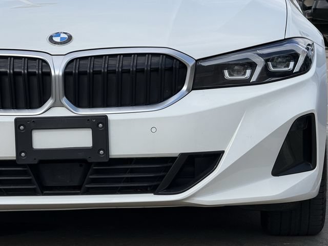 Used 2025 BMW 330i xDrive Sedan AWD/4WD image 9