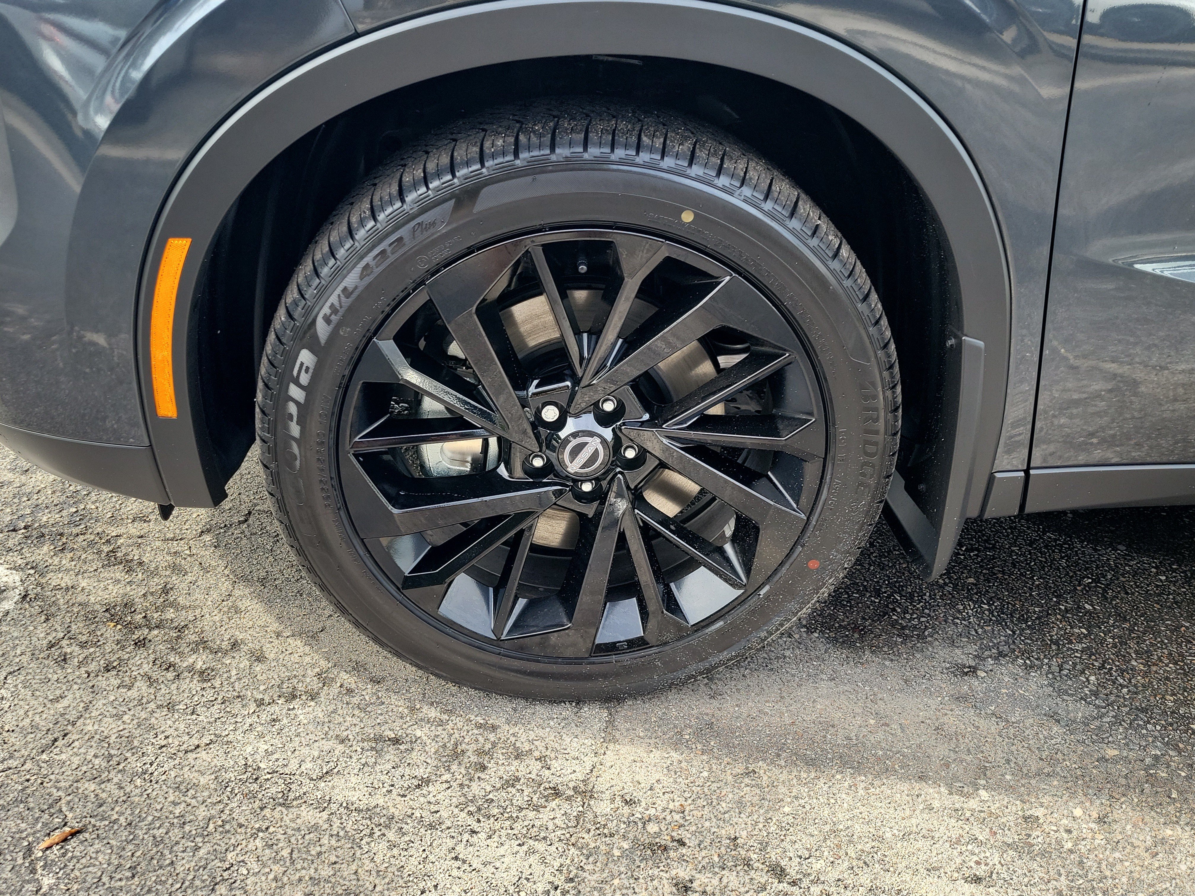 New 2026 Nissan Rogue SL AWD/4WD image 4
