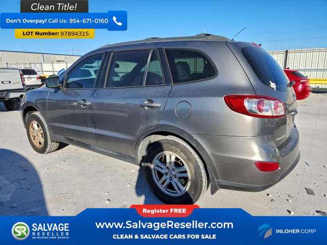 Used 2012 Hyundai Santa Fe GLS image 3