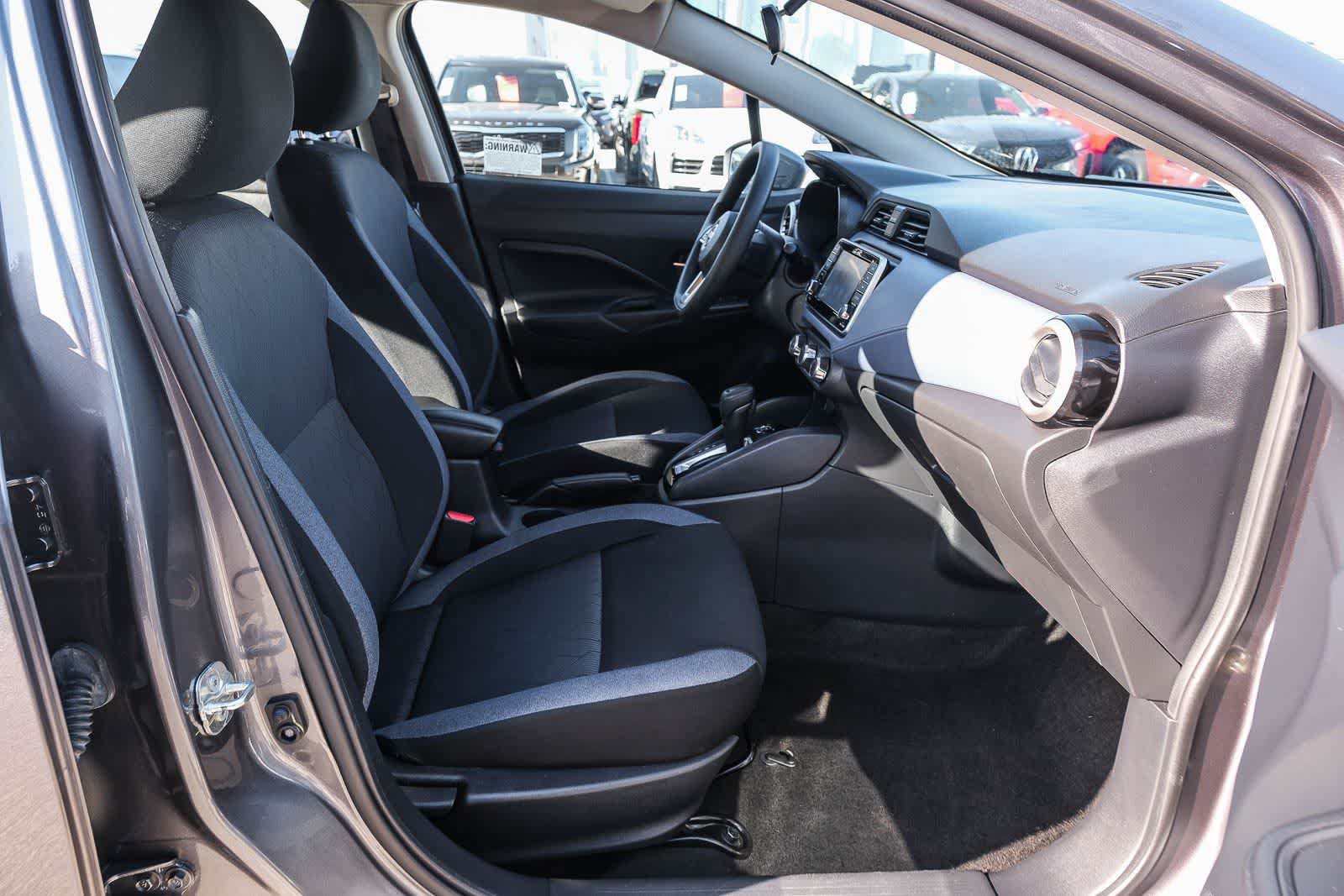 Used 2024 Nissan Versa SV w/ Trunk Package FWD image 18